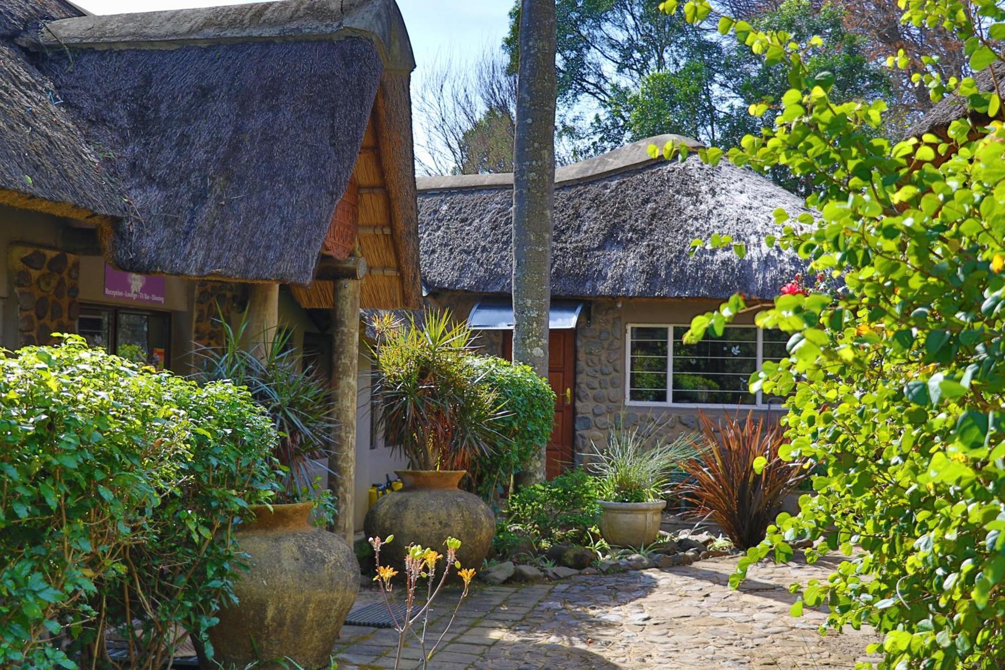 Kukummi Lodge - Formerly Mackaya Bella Country Lodge Champagne Valley Exterior foto